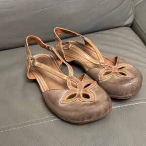 Chic Brown Women's Sandals